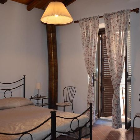 Il Cortiletto Apartment Сиракуза Екстериор снимка